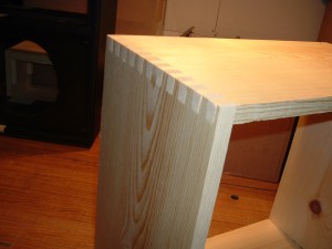 Finger-Joints Finger-jointed Cabinet